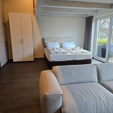 Hotel Am Kurpark Цинновиц Экстерьер фото
