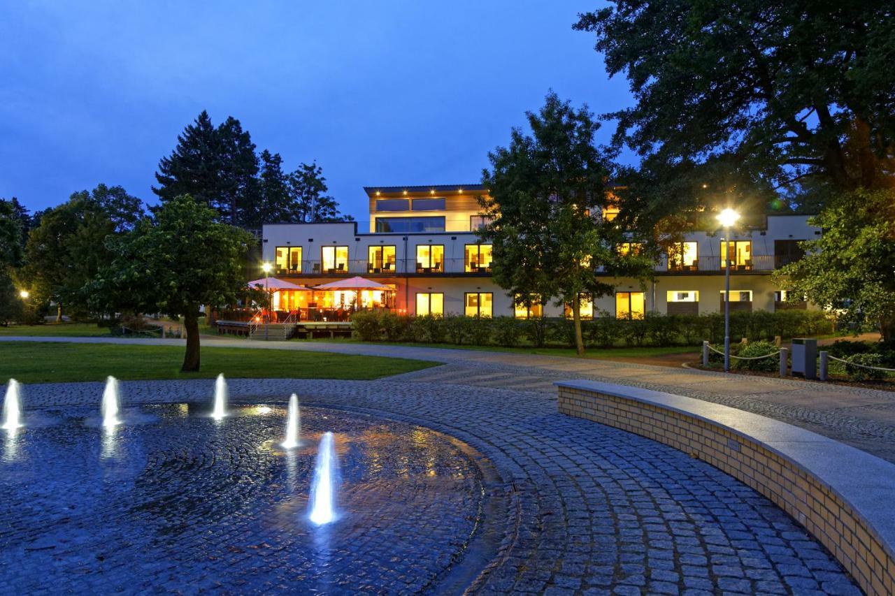 Hotel Am Kurpark Цинновиц Экстерьер фото